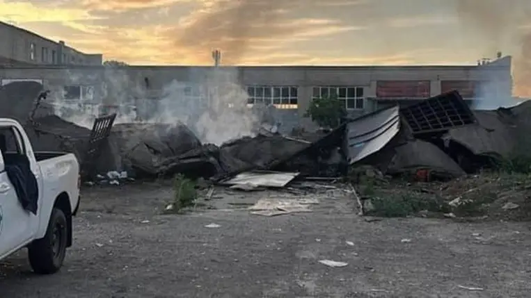 Dróncsapás érte a Norvég Népi Segélyezés humanitárius szervezet bázisát Mikolajivban
