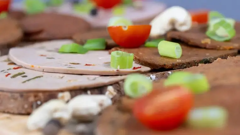 Ezek az ételek észrevétlenül mérgeznek minket: korai halált okozhatnak 