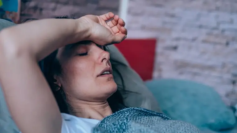 Ezek a láz első jelei. Te is szoktad érezni magadon?
