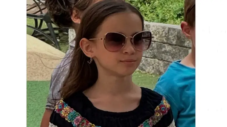 Farkasházi Réka kisebbik lánya kijárta az első osztályt