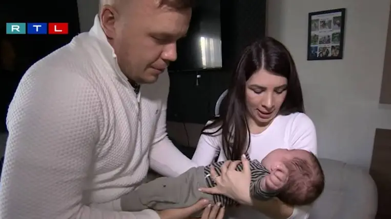 Fekete Dávid és párja együtt szerepeltek 3 hónapos kisfiukkal: szívszorító, amin átmentek