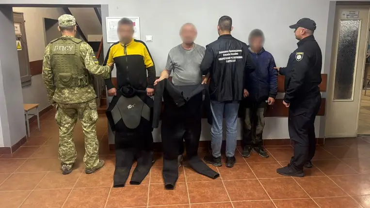 A fiatal embercsempész 8 000 euróért vállalta a katonakötelesek átszöktetését a határon. Fotó: Nemzeti Rendőrség