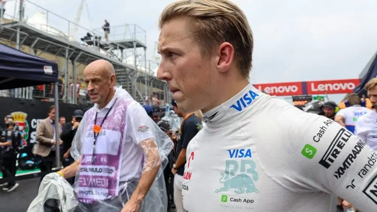 Így dühítette fel az ellenfeleit Verstappen új csapattársa