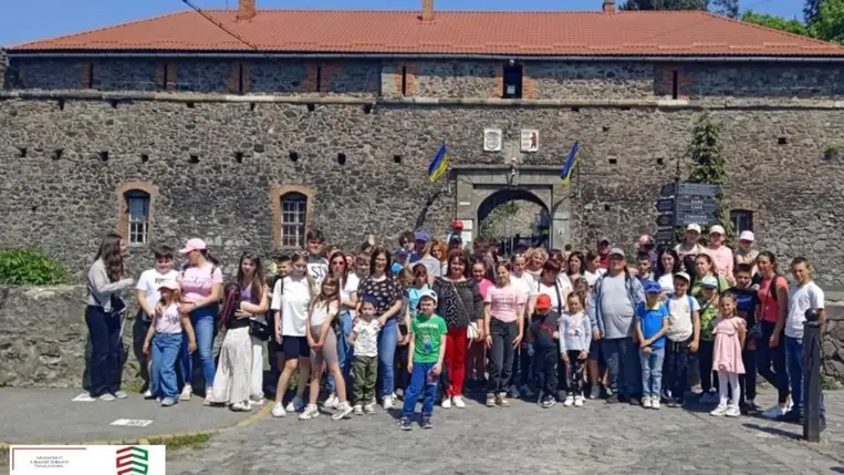 Honismereti kiránduláson a KMNE tagcsaládjai - Váraink látogatása