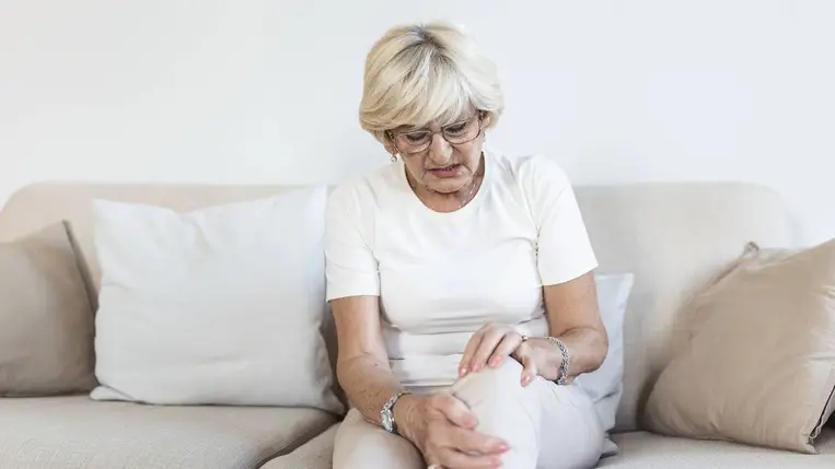 Így okozhat ízületi gyulladást a mindennapos dolog