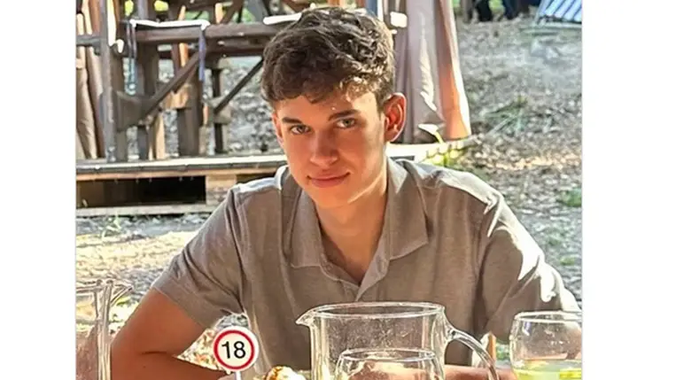 Kemény Dénes legkisebb fiából jóképű pasi lett