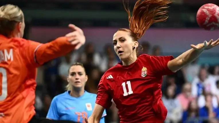 Francia sztárcsapathoz igazolt a magyar válogatott játékos