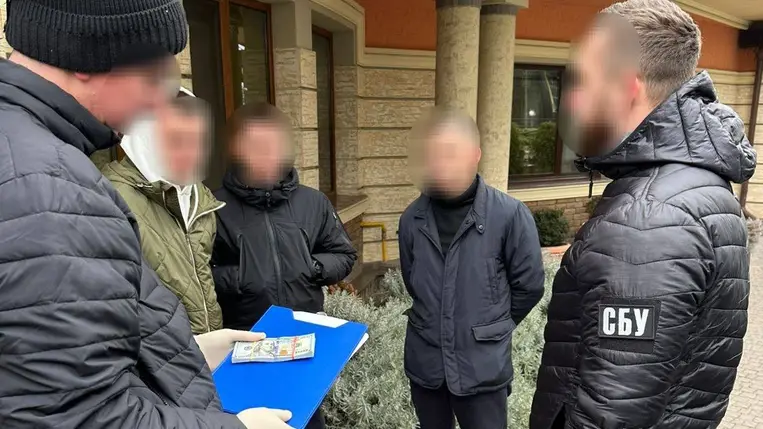 Kárpátalján egy korrupt határőr segítette a katonaköteles személyek illegálsi határátlépését. Fotó: Ukrán Állami Határőrszolgálat