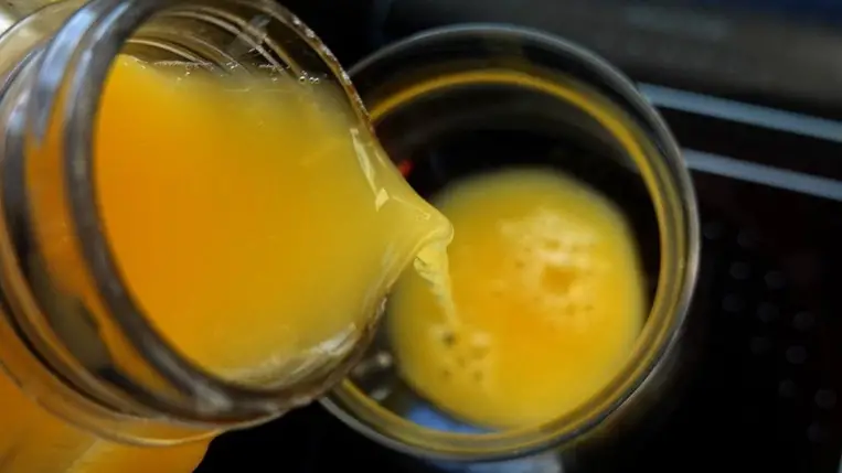 A léböjtkúra veszélye: komoly változásokat okozhat a szájban és a bélben 