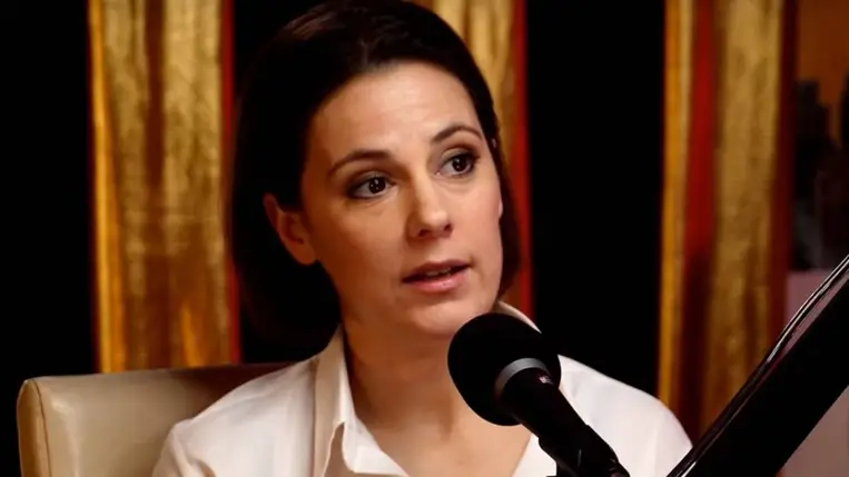 Lovas Rozi váratlanul vesztette el színész szerelmét: mélyre lökte a gyász