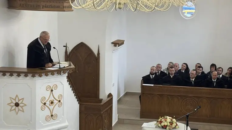 Megújult a tiszaújhelyi református templom - Teremjük a lélek gyümölcseit