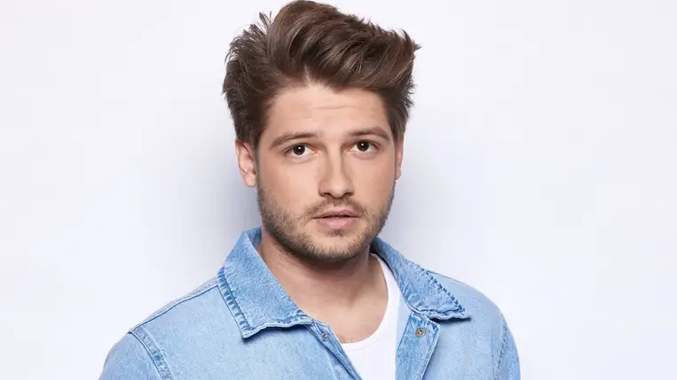 Műsorvezető-váltás az RTL-nél: ő a népszerű műsor új házigazdája