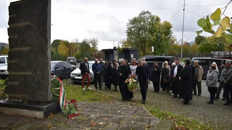 Ökumenikus istentisztelet és koszorúzás Huszton. Bethlen Gáborra emlékeztek - Mindig megtenni, amit lehet. Fotó: Pro Cultura Subcarpathica