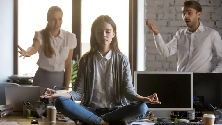 Reflux és stressz – a gyomrod is megsínyli a lelki terhet