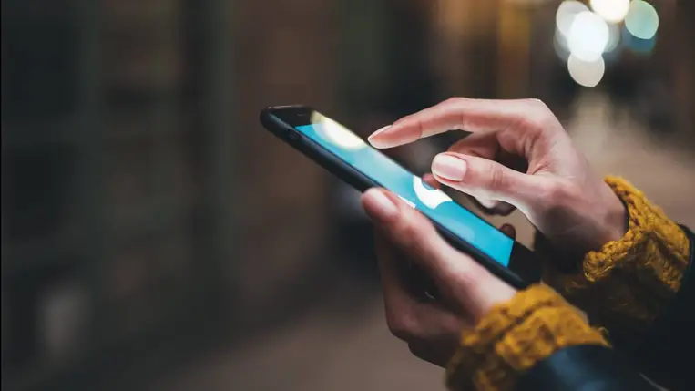 Kínai tudósok szerint az okostelefonok segíthetnek a depresszió korai felismerésében.  Illusztráció (Fotó: Shutterstock)