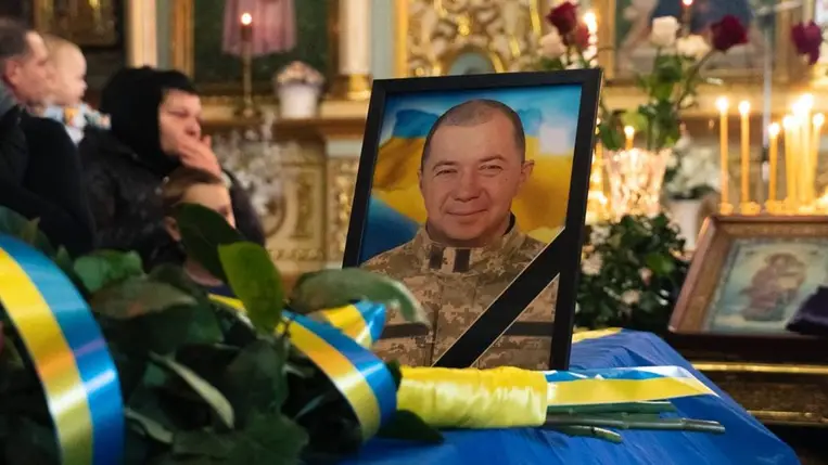 Az 53 évesen elesett Olekszij Szuvorov katona temetésére 2025. április 5-én, szombaton került sor Munkácson. Fotó: Munkácsi Városi Tanács