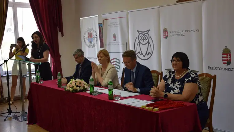 Táborzáró rendezvény a Rákóczi Főiskolán - Élet, erő, remény. Fotó: Kárpátinfó/ Kovács Elemér