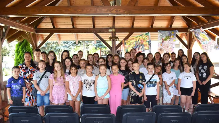 Tiszapéterfalván kezdetét vette a XV. Jankovics Mária Alkotótábor II. turnusa