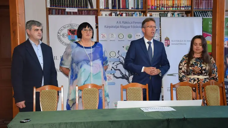 Több mint tízmillió forint támogatás a kárpátaljai magyar oktatás megtartására - A jelenben jövőt mutatni. Fotó: Kárpátinfó/ Marton Erzsébet