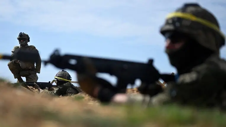 Ukrajnát a franciák és az olaszok támogatják, de inkább európai fegyvereket adnának Kijevnek / Fotó: AFP