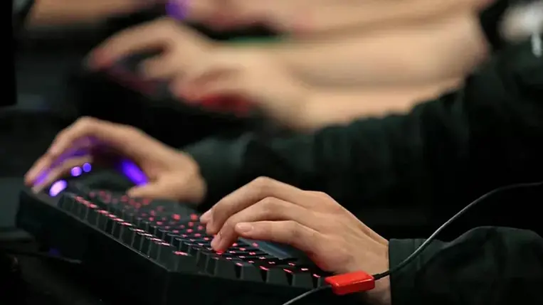 Videójátékokból készített hamis ukrajnai háborús klipek vezettek félre milliókat. Illusztráció. Fotó: Internet