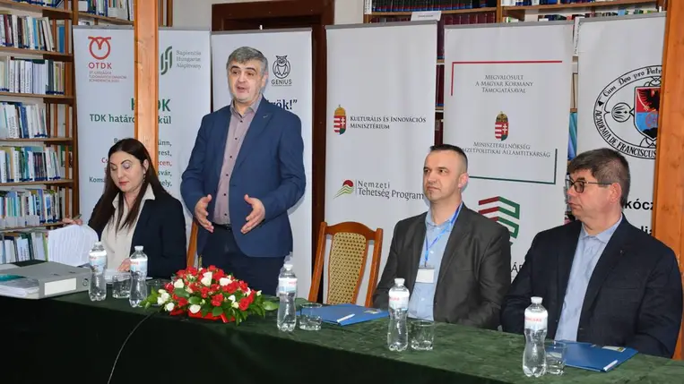 A XIX. Kárpátaljai Tudományos Diákköri Konferencián - A kiválóságok műhelye. Fotó: Kárpátinfo/ Kovács Elemér