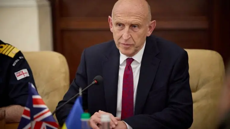 John Healey brit védelmi miniszter. Fotó: Handout / Ukrainian Presidental Press Service / Afp