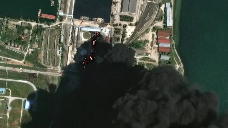Ukrán dróntámadás érte az orosz kulcsfontosságú logisztikai bázison lévő katonai és energiaipari létesítményeket. AFP/Satellite image ©2026 Vantor/Handout
