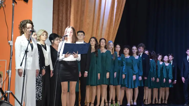 A Beregszászi Bethlen Gábor Líceum szalagavató ünnepségén - Megcélozzuk a legszebb álmot. Fotó: Kárpátinfó/ Kovács Elemér