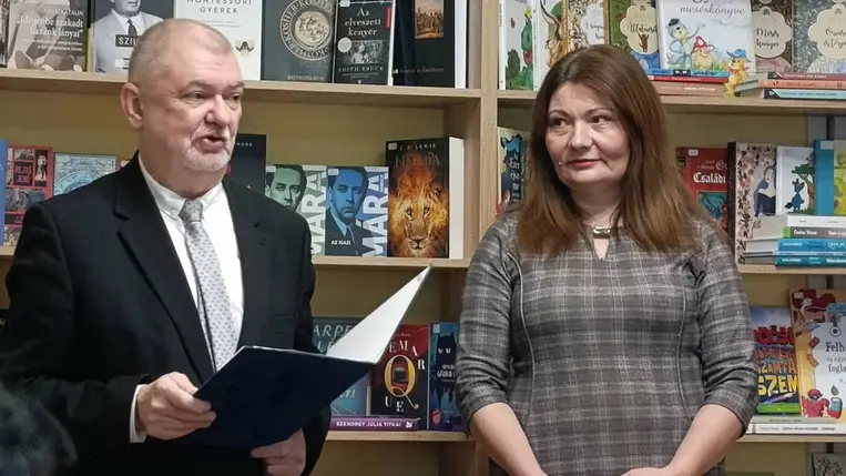 Sikeres pályázat a Márai Programban - Új könyvekkel gazdagodtak Kárpátalja magyar könyvtárai