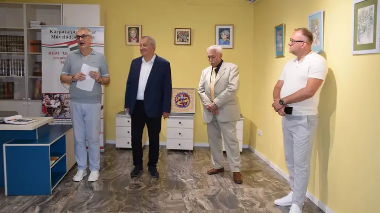 Derű, harmónia és gazdag színvilág jellemzi Nigriny Edit művészetét. Az Ungvári Magyar Ház új kiállítása méltó emléket állít a kárpátaljai alkotónak.