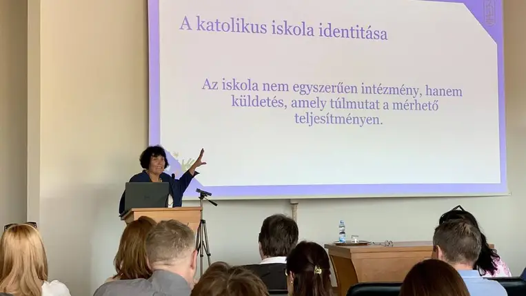 Húszéves a Batári Szent Mihály Görögkatolikus Óvoda  - Nem intézmény, hanem küldetés. Fotó: Lődár Andrea