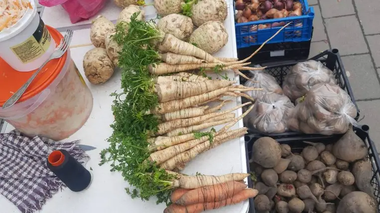 Ungvári körkép – a piacokon kevés a vásárló - Bőséges választék, mérsékelt árak