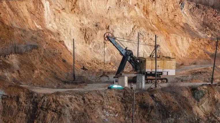 Grafitbánya Ukrajnában – az ukrán–amerikai ásványkincs-megállapodás jelentős tőkét hozhat, de sok az adminisztratív buktató / Fotó: Anadolu via AFP