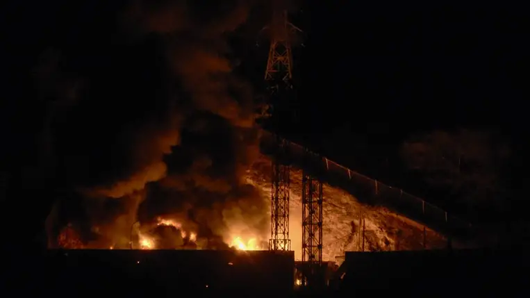 Amerika légicsapásokat indított Venezuela ellen, katonai bázisokat támadnak. Fotó:Luis JAIMES / AFP