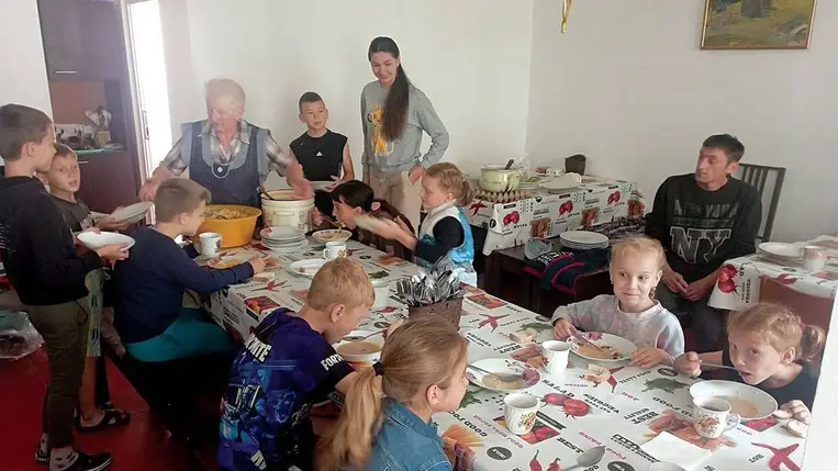 Öt éve segíti a menekülteket és az Ukrajnában maradókat a magyar Katolikus Karitász. Fotó: Katolikus Karitász