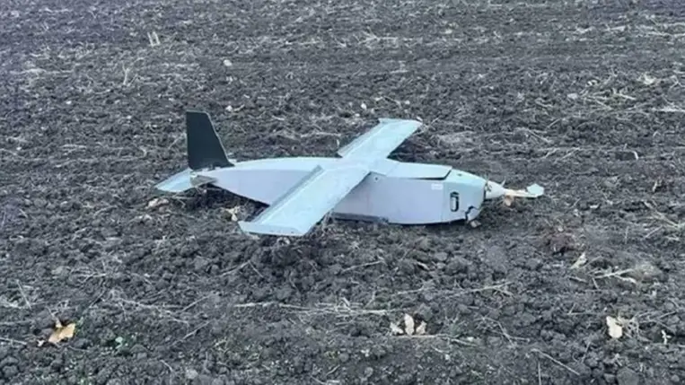 Drón csapódott egy NATO-légibázis közelébe 