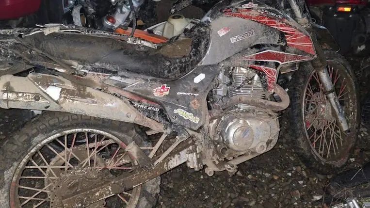 Engedély nélküli motorozás vezetett balesethez: 14 éves fiú sérült meg a Huszti járásban. Fotó: Ukrán Nemzeti Rendőrség