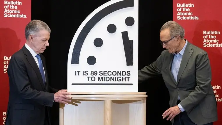 Végítélet órája: egyre közelebb az éjfél / Fotó: AFP