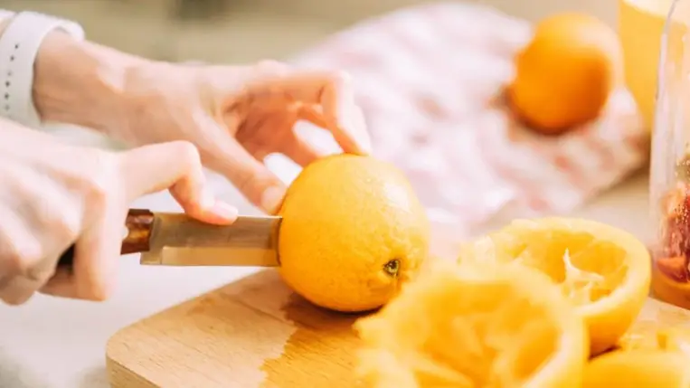Megdöbbentő tévhitek terjednek a C-vitaminról – Tényleg véd a megfázástól?