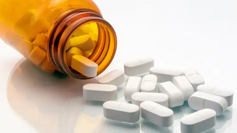 Kínzó bélbetegség gyötri? Mutatjuk, melyik vitamin segíthet!