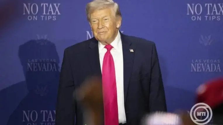 Donald Trump amerikai elnök a borravalók adómentességéről rendezett Las Vegas-i tanácskozáson 2026. április 16-án. MTI/EPA/Ronda Churchill