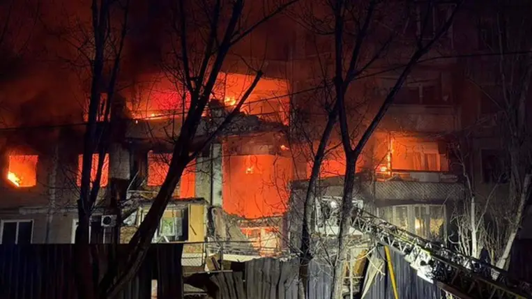 Az oroszok lesújtottak éjszaka Odesszára, lakóépületeket bombáztak, egy templomot is találat ért . Fotó: Internet