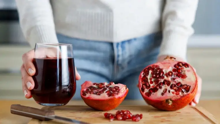 Gránátalma vagy áfonya: melyik jobb magas vérnyomásra?