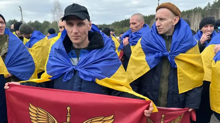 300 ukrán katona tért haza az orosz fogságból. Fotó: Koordinációs Törzs