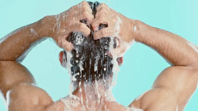 A szakértők egyetértenek: ennyiszer kell hajat mosni