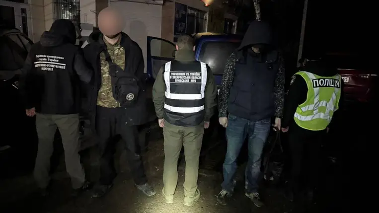 Kárpátalján leleplezték egy katonaköteles férfi illegális határátlépési kísérletét. Fotó: DPSZU