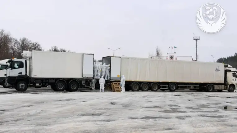 Újabb 1000 elesett katona földi maradványait hozták vissza Ukrajnába. Fotó: A hadifoglyokkal való bánásmód kérdéseivel foglalkozó Koordinációs Törzs