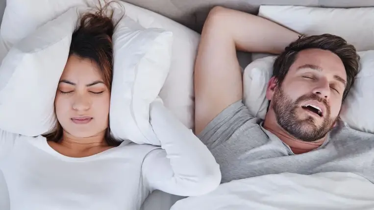 Csak egy kanál kell belőle és azonnal megszűnik a horkolás