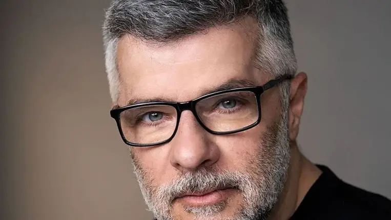 Vitray Tamás fia kék szemű szívtipró: Tamás ezzel foglalkozik